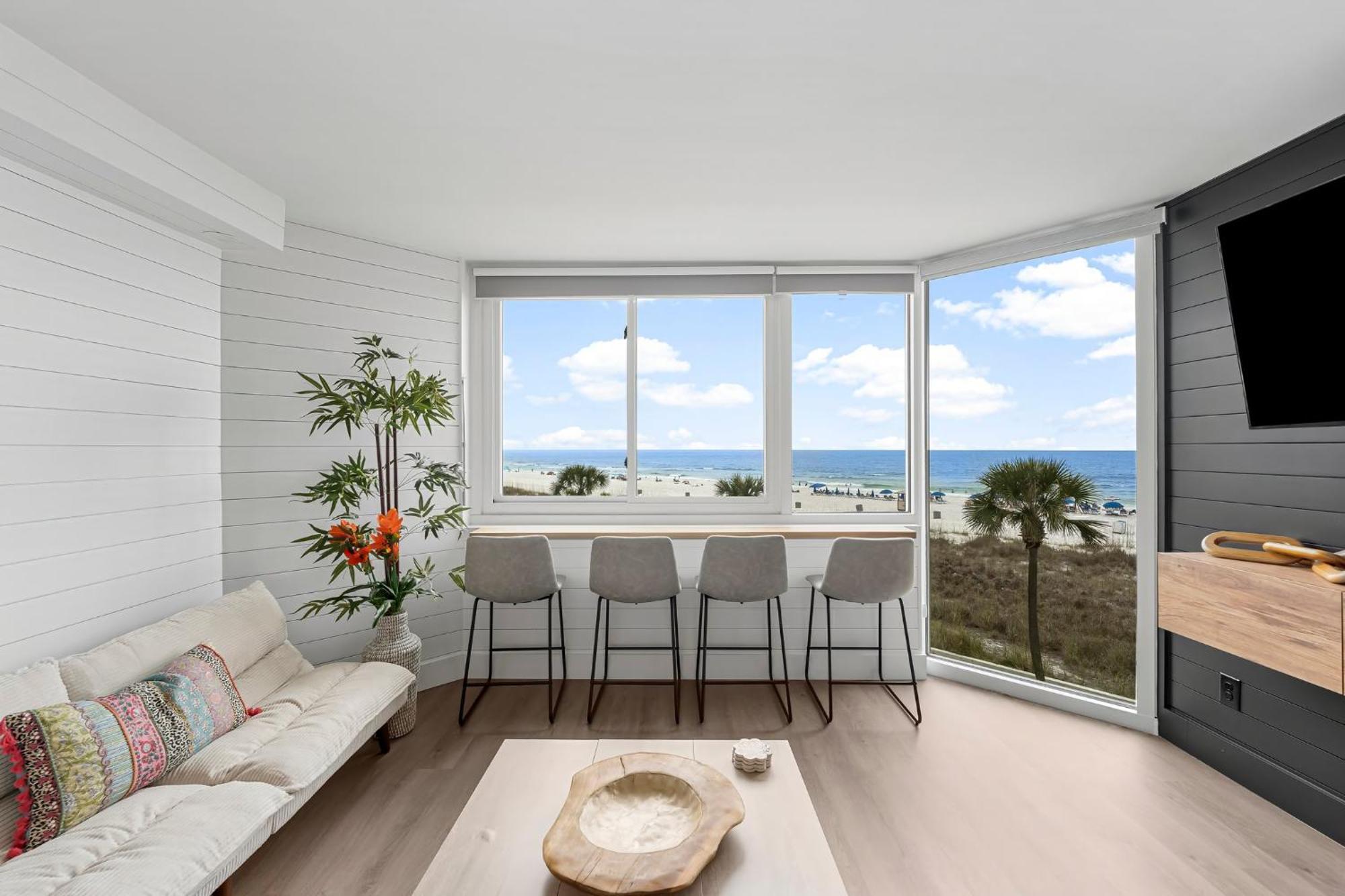 Fantastic Fully Renovated Front - Incredible View - Of The Gulf 321 Panama City Beach
